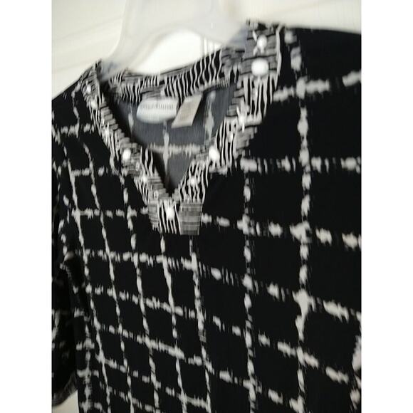 $ Alfred Dunner PS Black White Plaid V Neck Slit Side Blouse - Picture 2 of 9